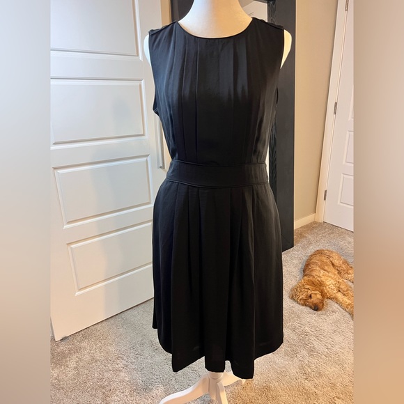 Banana Republic Dresses Banana Republic Sleeveless Black Dress